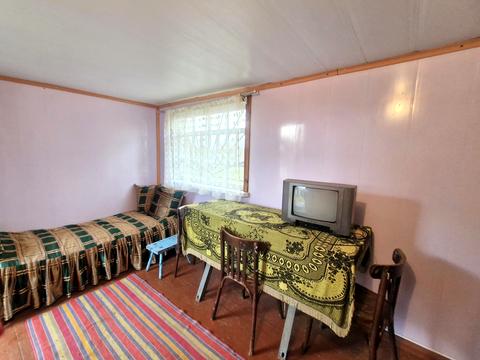 дом по адресу Центральна, 8