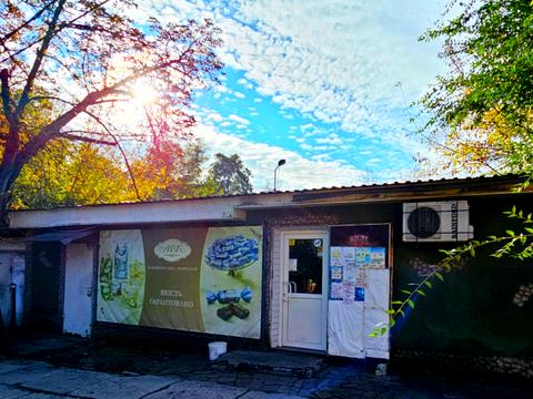 комерційна за адресою Української Добровольчої Армії вул. (Республіканська), 14