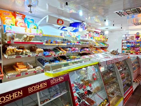 комерційна за адресою Української Добровольчої Армії вул. (Республіканська), 14