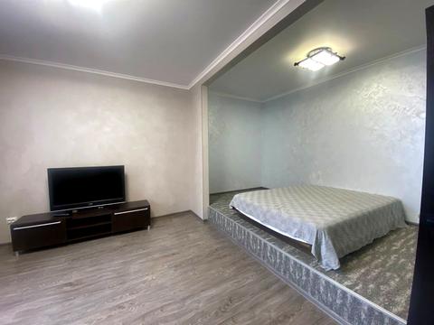 квартира за адресою Василя Симоненка вул., 5-А