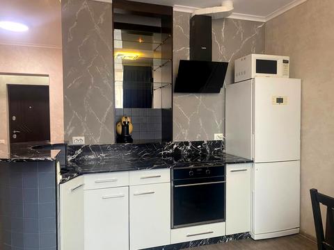 квартира за адресою Василя Симоненка вул., 5-А