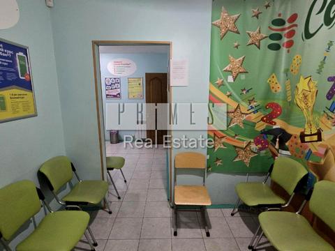 комерційна за адресою Володимира Івасюка просп. (Героїв Сталінграду), 20-А