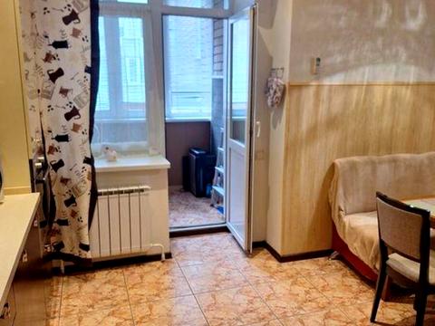 квартира за адресою Антоновича вул. (Горького), 140