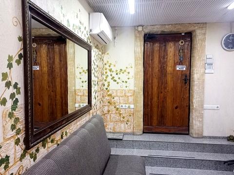 комерційна за адресою Незалежності вул., 13