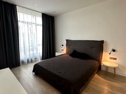 квартира за адресою Болсуновська вул. (Сергія Струтинського), 2