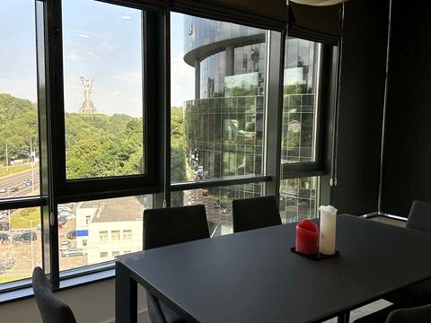 квартира за адресою Болсуновська вул. (Сергія Струтинського), 2