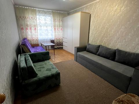 квартира за адресою Зої Гайдай вул., 9-А