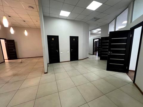 коммерческая по адресу Андрея Верхогляда ул. (Михайла Драгомирова), 16