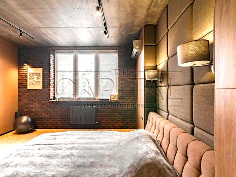 квартира по адресу Анны Ахматовой ул., 30