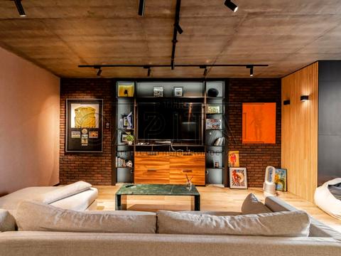 квартира по адресу Анны Ахматовой ул., 30