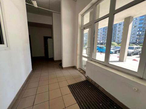 коммерческая по адресу Андрея Верхогляда ул. (Михайла Драгомирова), 18-б