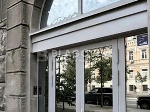 коммерческая по адресу Институтская ул., 16