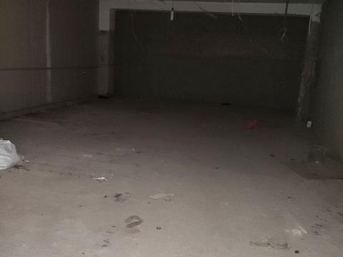 комерційна за адресою Киргизька вул., 19