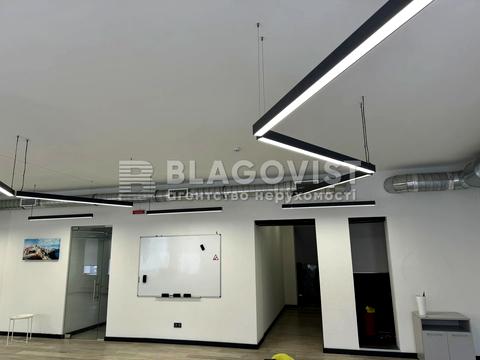 коммерческая по адресу Нижний Вал ул., 31