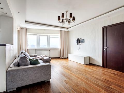 квартира за адресою Верховної Ради бульв., 14-Б