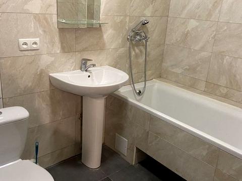 квартира по адресу Сонячна набережна, 12