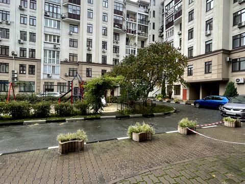 комерційна за адресою Щекавицька вул., 30/39