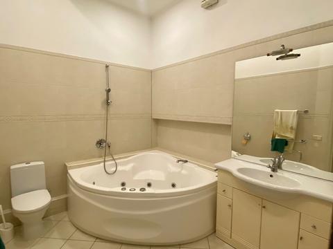 коммерческая по адресу Шелковичная ул., 30-А