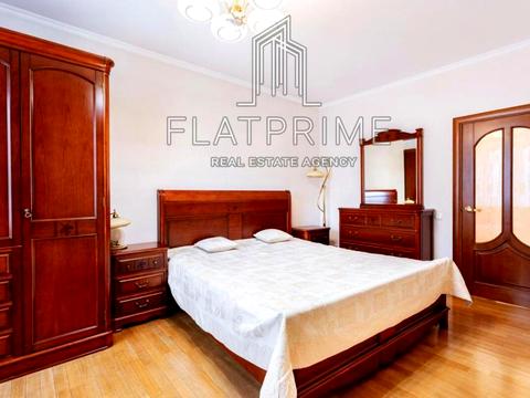 квартира за адресою Анни Ахматової вул., 45