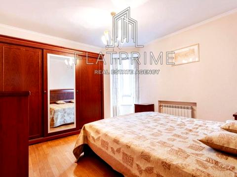 квартира за адресою Анни Ахматової вул., 45