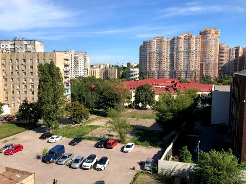 квартира за адресою Голосіївський просп. (40-річчя Жовтня), 19