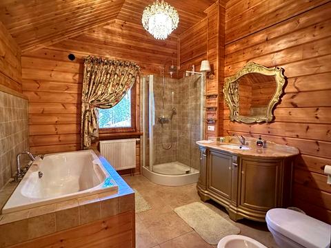 будинок за адресою Вишнева вул., 20