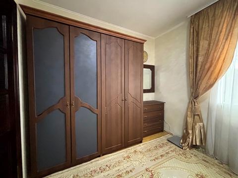 будинок за адресою Карпатської Січі вул. (Гвардійська)