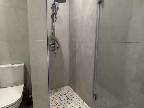 будинок за адресою Карпатської Січі вул. (Гвардійська)