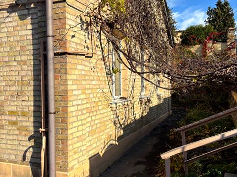 будинок за адресою Карпатської Січі вул. (Гвардійська)