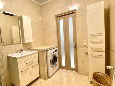 будинок за адресою Патріотів вул.