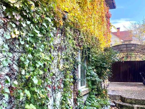 будинок за адресою Патріотів вул.