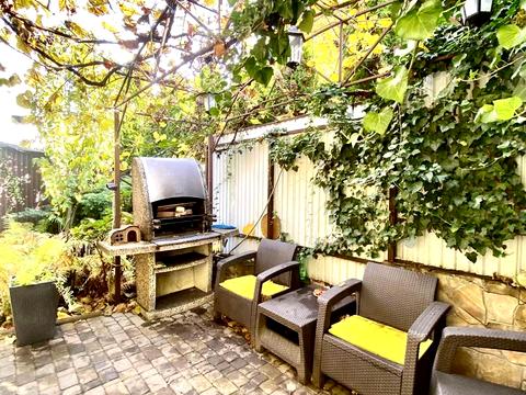 будинок за адресою Патріотів вул.