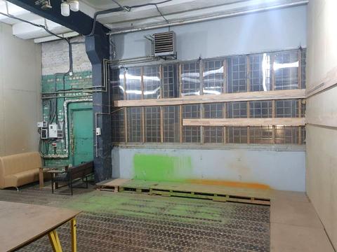 коммерческая по адресу Строителей ул., 23