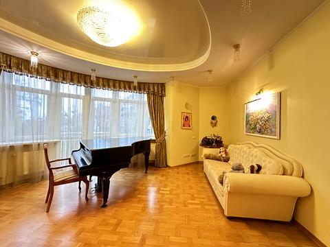 квартира по адресу Кудрявский спуск, 3-А