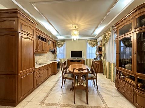 квартира за адресою Кудрявський узвіз, 3-А