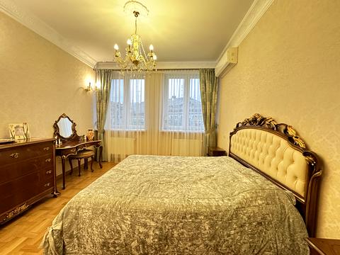 квартира по адресу Кудрявский спуск, 3-А