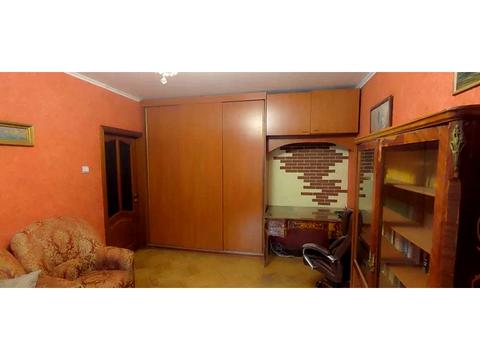 квартира за адресою Захарівська вул., 7