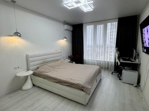 квартира по адресу Академика Заболотного ул., 15-Б