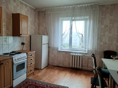 квартира за адресою Драгоманова вул., 8-Б