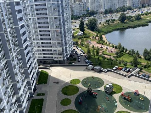 квартира за адресою Ревуцького вул., 40-В