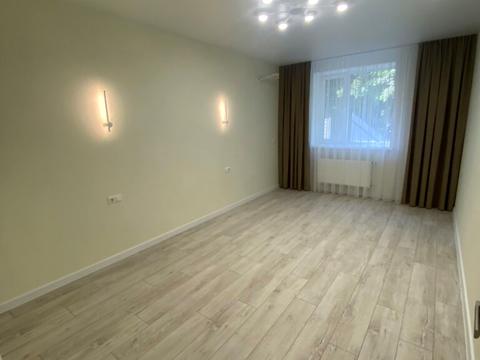 квартира по адресу Максимовича ул., 21