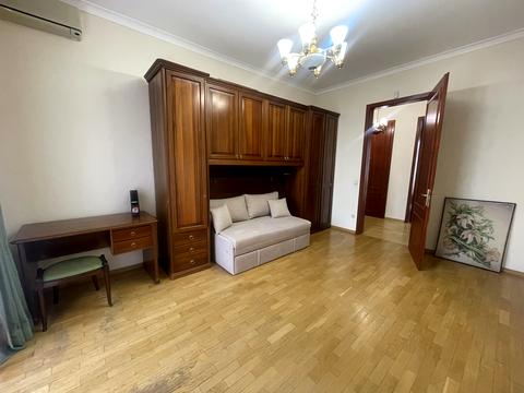 квартира за адресою Хрещатик вул. (Kreschatic), 15