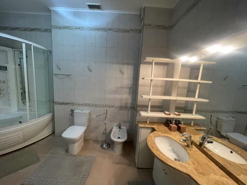 квартира за адресою Хрещатик вул. (Kreschatic), 15