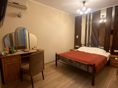 комерційна за адресою Георгія Дудника вул. (Цюрупинська), 2