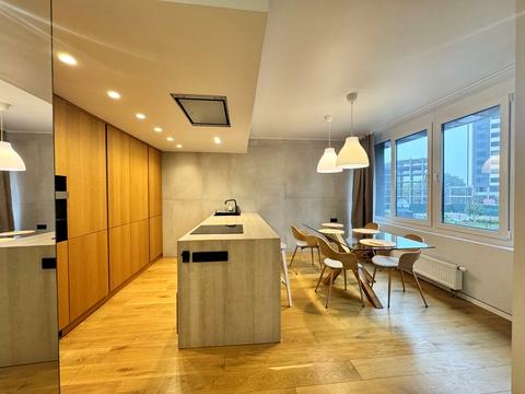 квартира за адресою Михайла Максимовича вул. (Онуфрія Трутенка), 32-Б