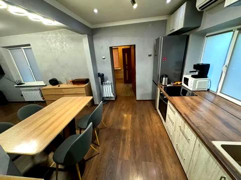 дом по адресу Подгородное, рубіновий бульвар