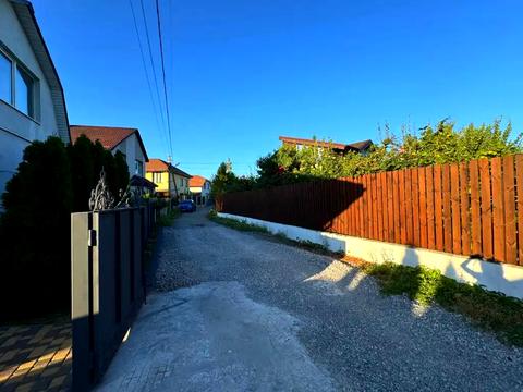 дом по адресу Подгородное, рубіновий бульвар