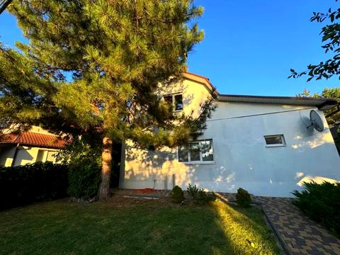 дом по адресу Подгородное, рубіновий бульвар