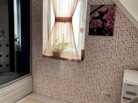 дом по адресу Ореста Субтельного ул. (Герцена)