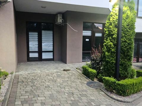 коммерческая по адресу Университетская ул., 26